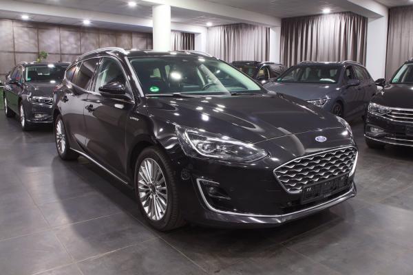 Ford Focus Turnier Vignale 2.0 EcoBlue 110kW Aut. / Virtual cockpit / ALU 17''