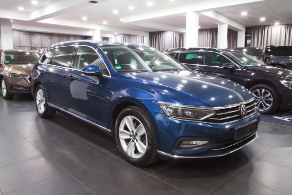 Volkswagen Passat B8 Variant Elegance 2.0 TDI 110kW DSG / Facelift 2020 / Matrix Led / Virtual cockpit / ALU 17''