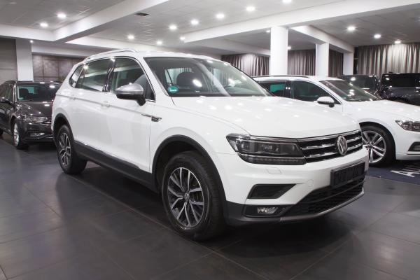 Volkswagen Tiguan Allspace 4Motion 2.0 TDI 110kW 4x4 DSG / Virtual Cockpit / ALU 17''