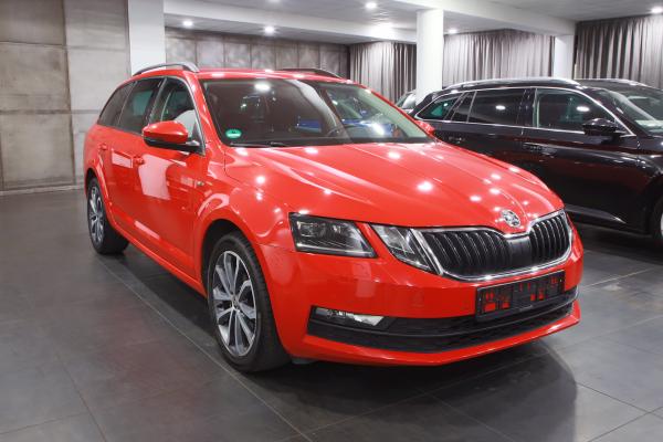 Škoda Octavia 3 Combi 2.0 TDI 110kW DSG / Webasto / ALU 17''+ zimní sada