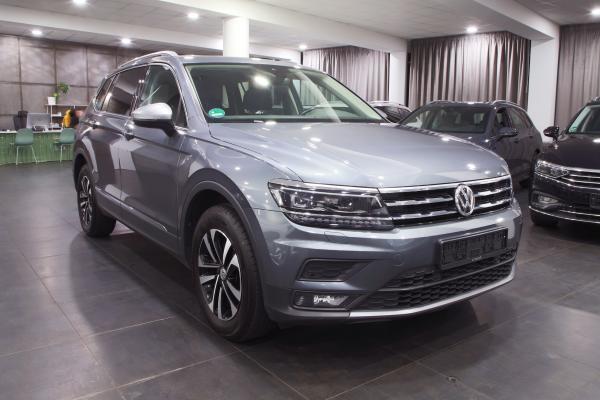 Volkswagen Tiguan Allspace Comfortline 2.0 TDI 110kW DSG / Webasto / ALU 17''