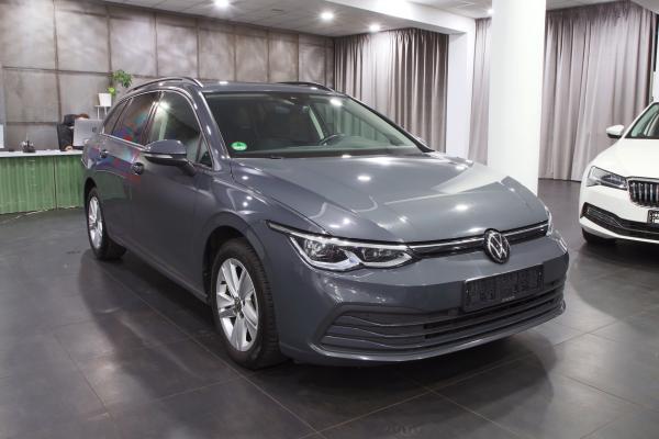 Volkswagen Golf 8 Variant Life 2.0 TDI 85kW DSG / Virtual Cockpit / ALU 16''