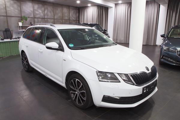 Škoda Octavia 3 Combi 2.0 TDI 110kW DSG / ALU 17''