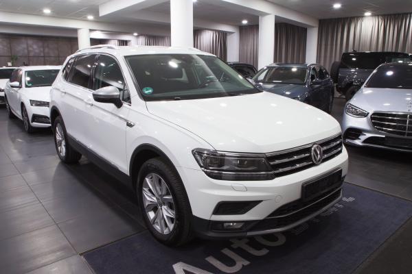 Volkswagen Tiguan Allspace Highline 4Motion 2.0 TDI 110kW 4x4 DSG / ALU 18''+ zimní sada