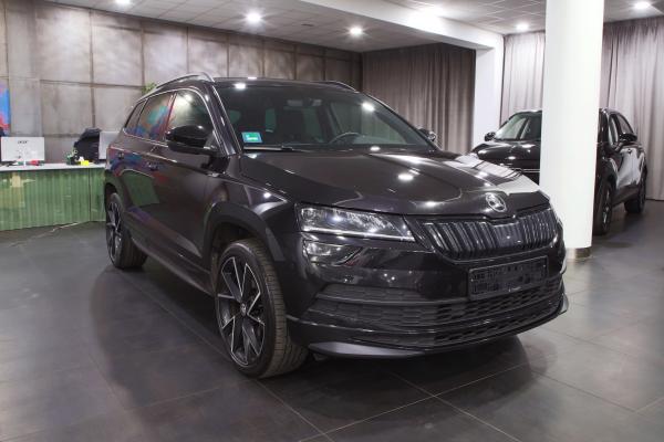 Škoda Karoq 2.0 TDI 110kW 4x4 DSG Sportline / ALU 19'' Vega + ALU 17''