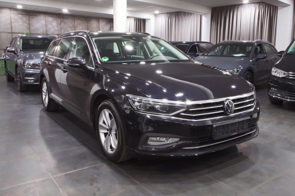 Volkswagen Passat B8 Variant Business 4Motion 2.0 TDI 147kW 4x4 DSG / Facelift 2020 / Matrix Led / Virtual cockpit / ALU 17''+ ALu 16''