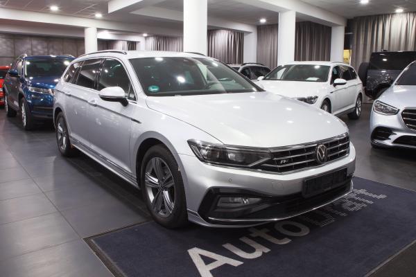 Volkswagen Passat B8 Variant Business 4Motion 2.0 TDI 147kW 4x4 DSG R-Line / Facelift 2020 / Matrix Led / Virtual Cockpit / ALU 17''+ ALU 16''