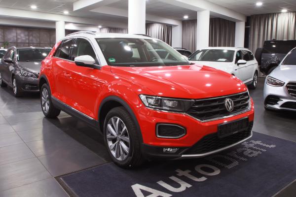 Volkswagen T-Roc Style 2.0 TDI 110kW DSG / Virtual Cockpit / ALU 17''