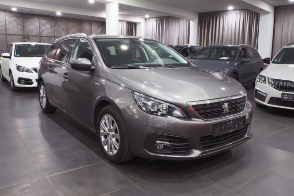 Peugeot 308 SW II 1.2 81kW / Virtual Cockpit / ALU 16''