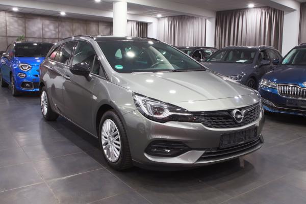 Opel Astra Sports Tourer Elegance 1.5 90kW / ALU 16''+ zimní sada