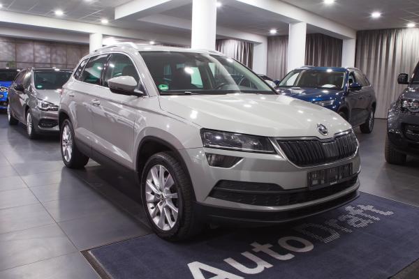 Škoda Karoq Style 2.0 TDI 110kW 4x4 DSG / Webasto / ALU 18''+ zimní sada