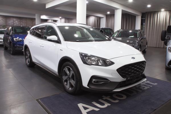 Ford Focus Active X 1.5 88kW Manual / 2x sada ALU 17''