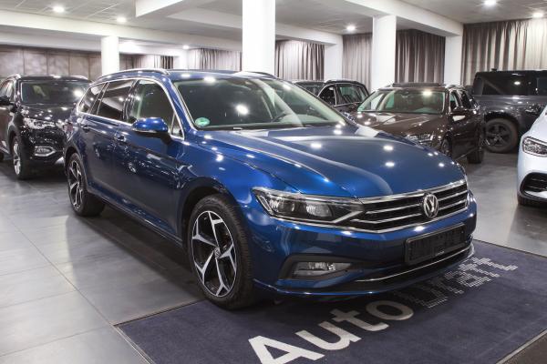 Volkswagen Passat B8 Variant 2.0 TSI 140kW DSG / Facelift 2020 / Matrix Led / ALU 18'' "Bonneville" + ALU 17''