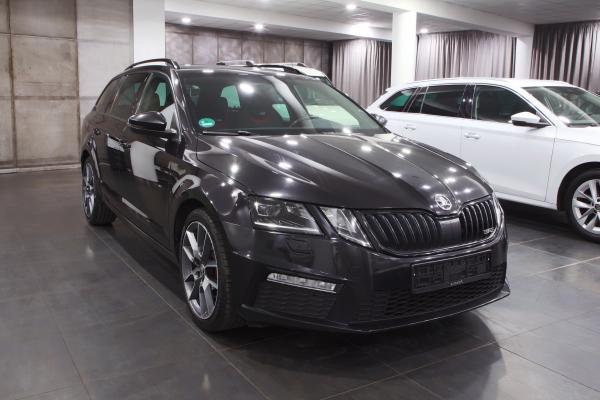 Škoda Octavia 3 Combi RS 2.0 TDI 135kW 4x4 DSG / Virtual Cockpit / ALU 18''