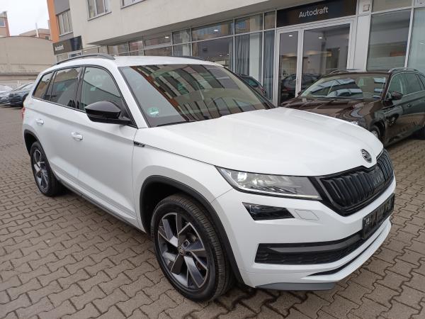 Škoda Kodiaq 2.0 TDI 147kW 4x4 DSG Sportline / ALU 19'' + ALU 17''