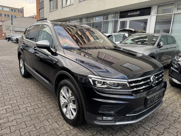 Volkswagen Tiguan Allspace Highline 4Motion 2.0 TDI 140kW 4x4 DSG / Virtual Cockpit / ALU 18''