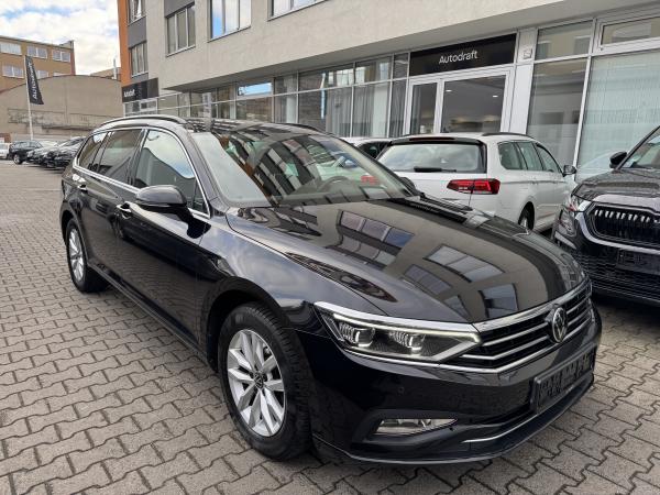 Volkswagen Passat B8 Variant Business 2.0 TDI 110kW DSG / Facelift 2020 / Matrix Led / ALU 16''